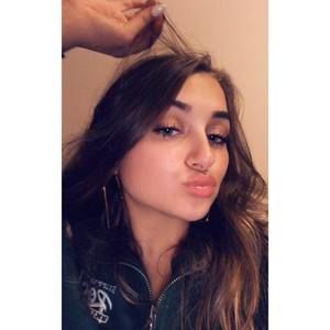 Meet your Posher, Alyssa